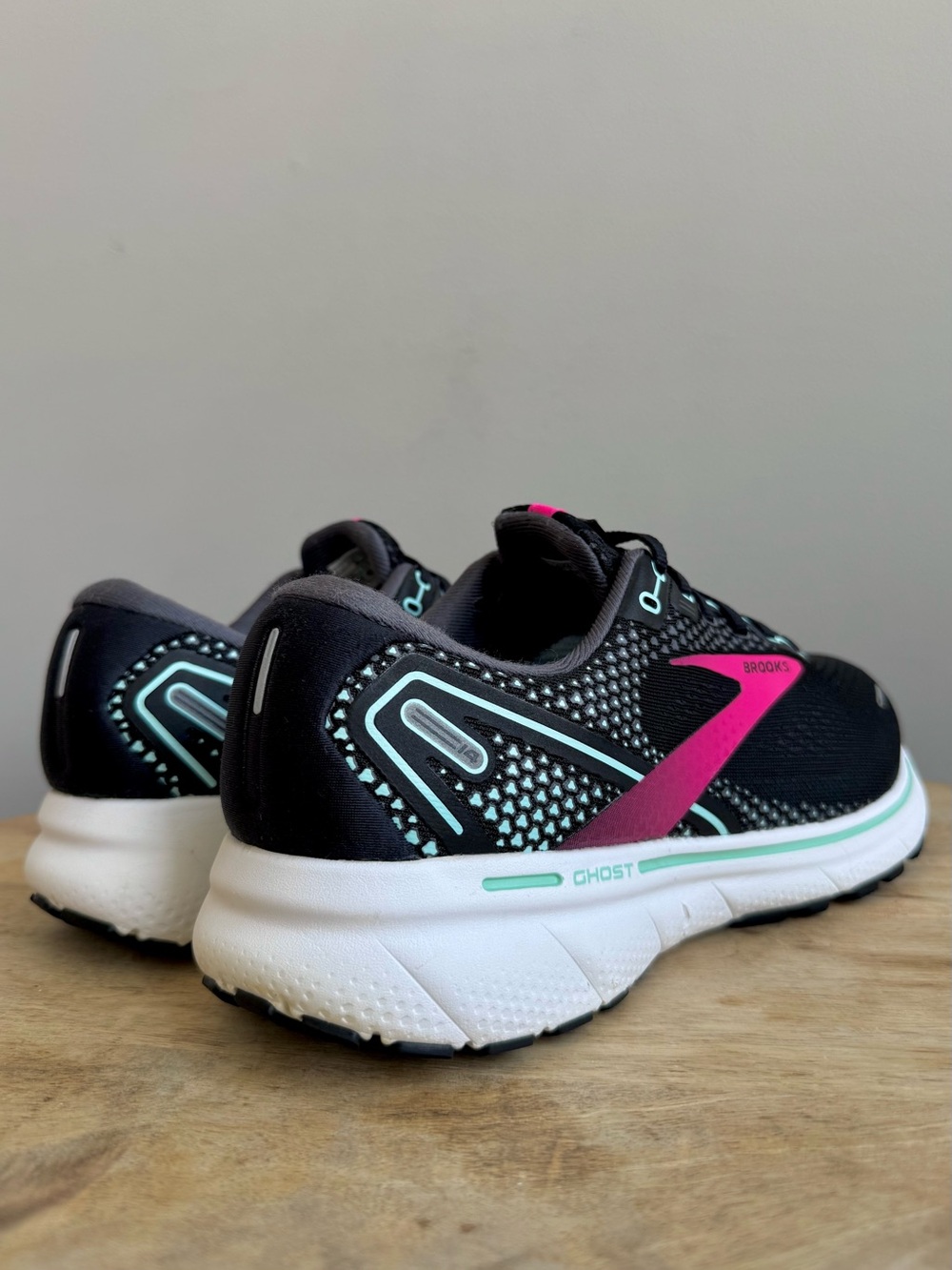Brooks Ghost 14 Road Running Shoes Women's Size 10.5 B (Medium) Black Pink Yucca - Picture 6 of 11